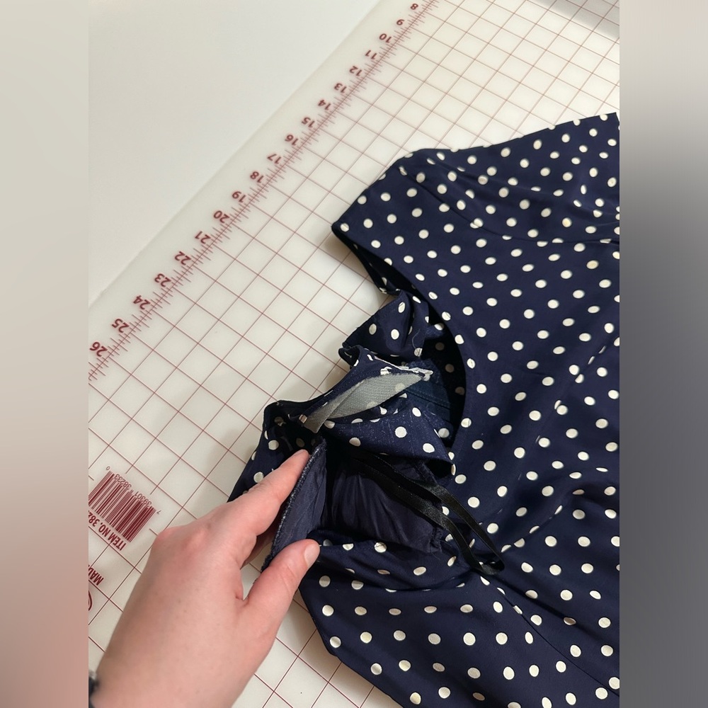 Maggy London dark navy blue and white polka dotted vintage dress size 16 - Picture 16 of 16